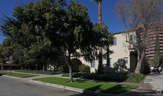 Building Photo - 3517 Warner Blvd