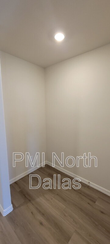 Building Photo - 10609 Potawatomi Ln