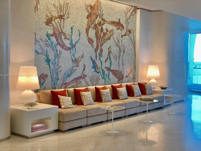 Building Photo - 16901 Collins Ave