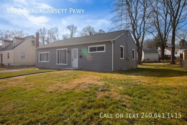 Building Photo - 9622 Narragansett Pkwy