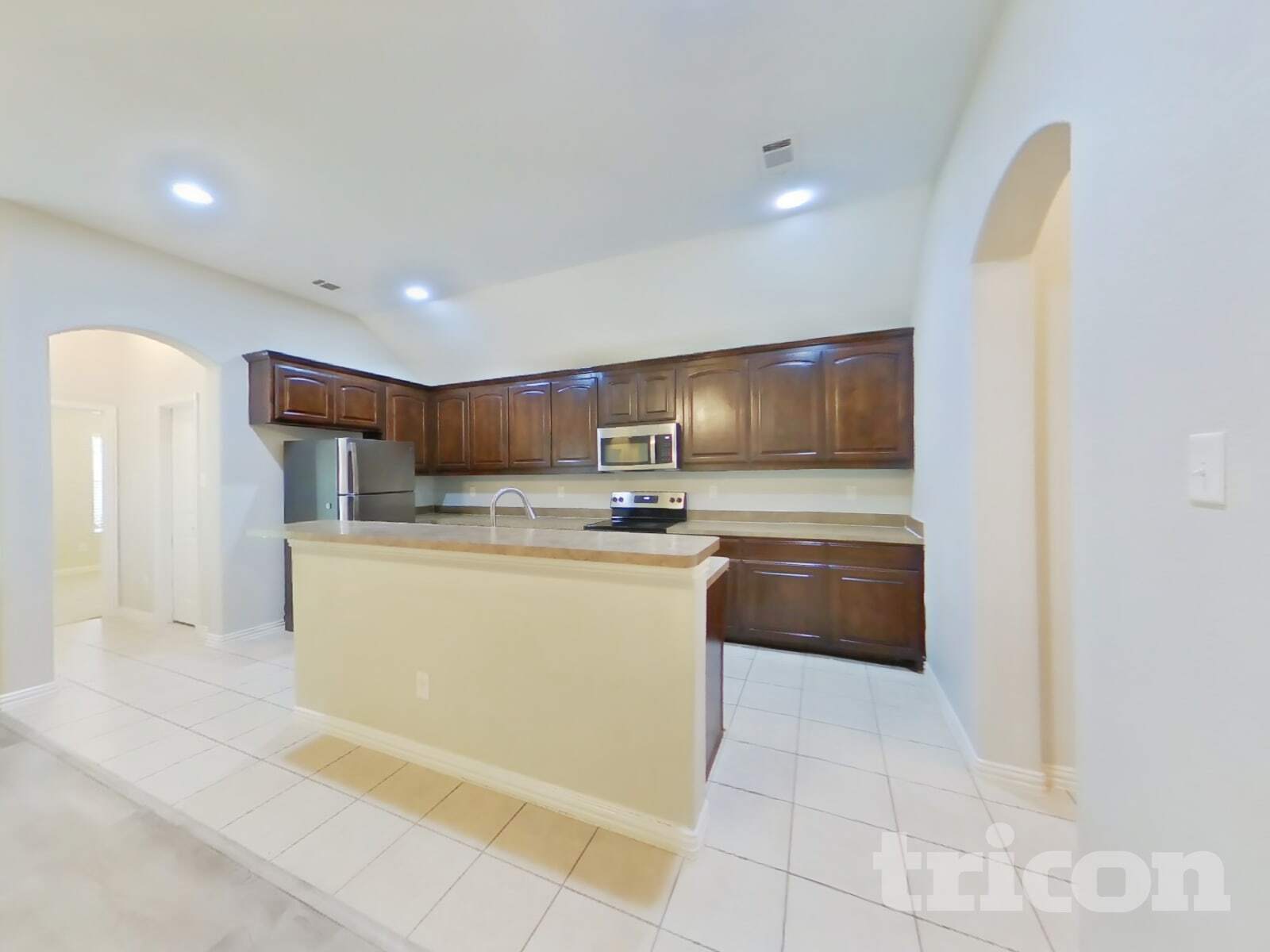 Building Photo - 207 Range Rd