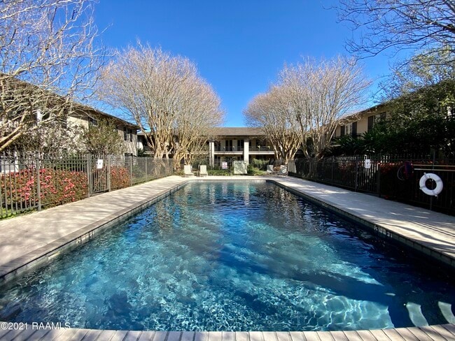 Building Photo - 213 Bendel Rd