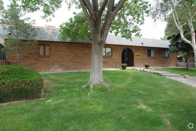 Building Photo - Grandview Apartments
