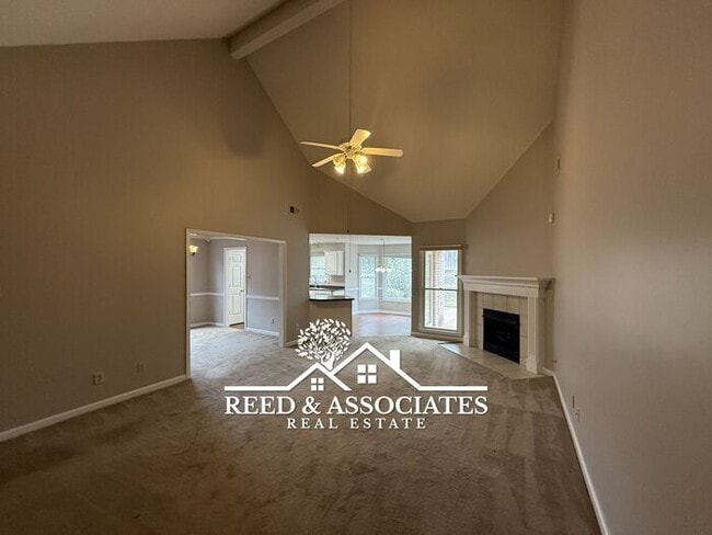 Building Photo - Cordova Home Located in Quiet Cove!