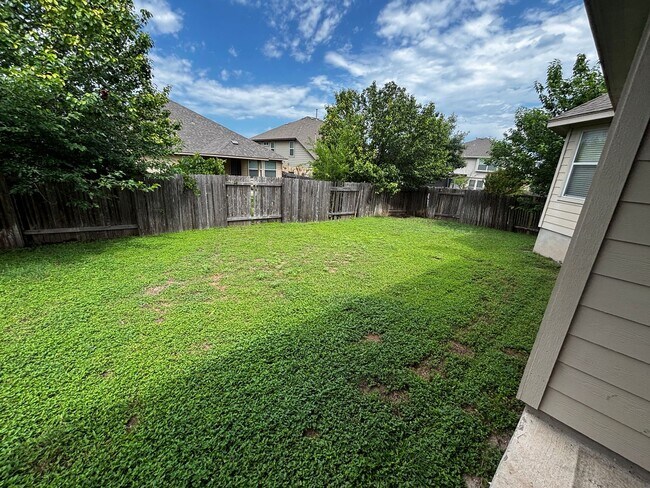Building Photo - Charming 3 Bed, 2 Bath Home | 2,166 Sq Ft ...