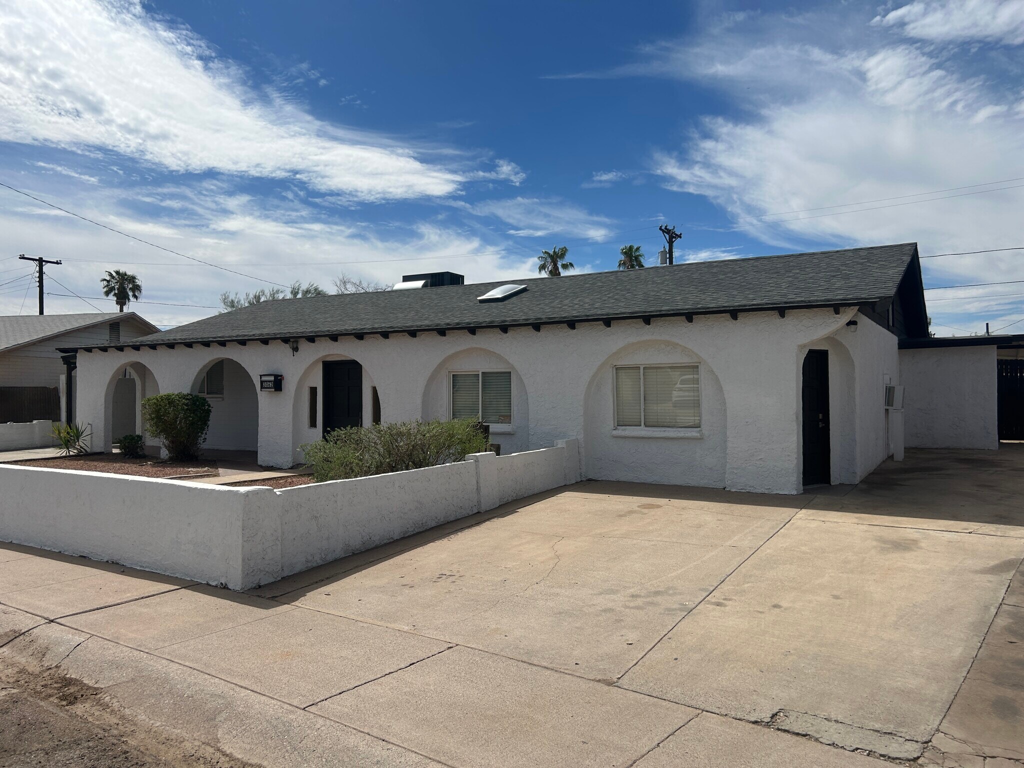 Building Photo - 3062 N 42nd Ave