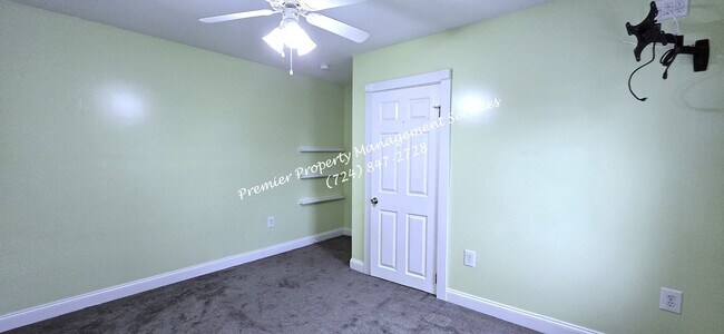 Building Photo - 509 Old Zelienople Rd