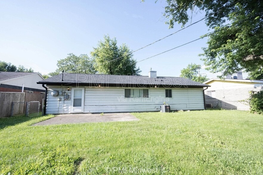 Building Photo - 8124 E 37th Pl