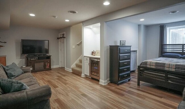 Building Photo - 618 Virginia Ave