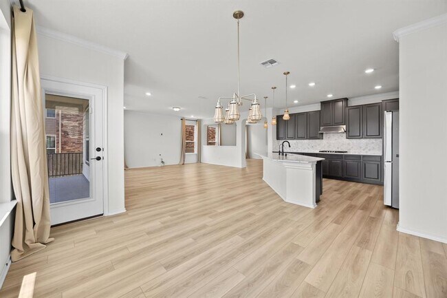 Building Photo - 3823 Forino Dr