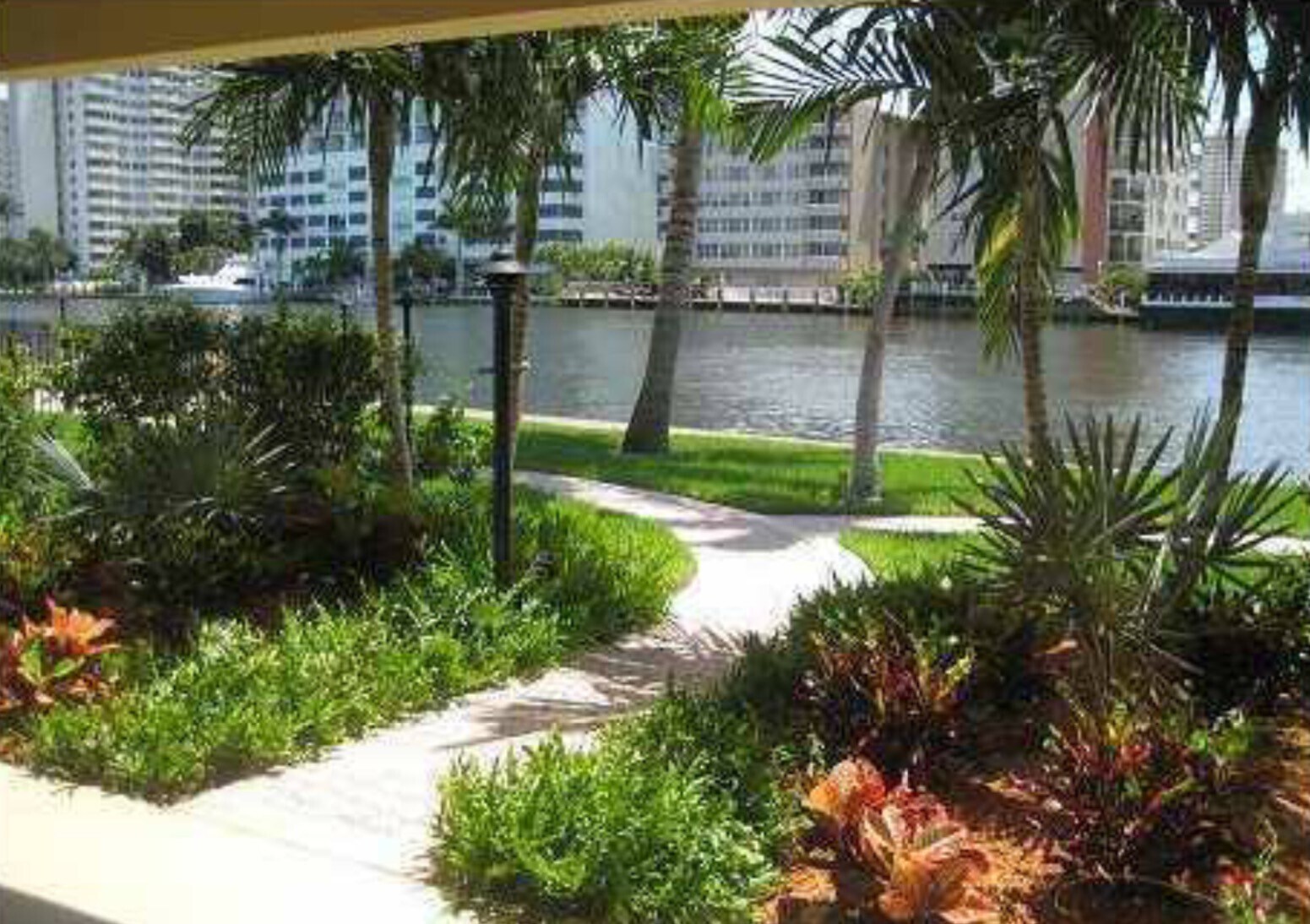 Outside of Unit - 2881 NE 32nd St