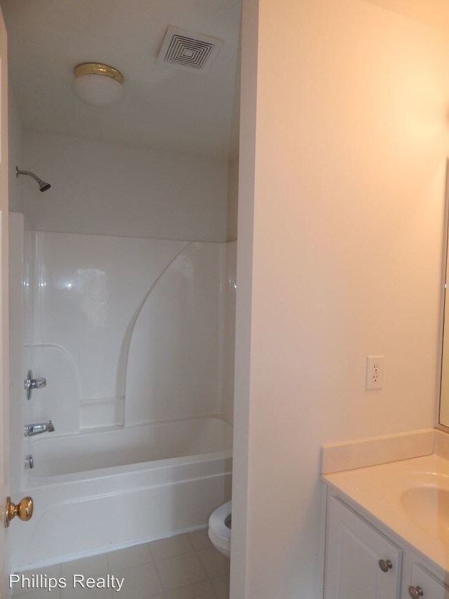 Building Photo - 2416 Hayseed Way