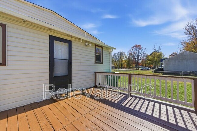 Building Photo - 100 Lowell St