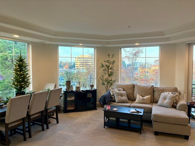 Building Photo - 1800 Alma Ave