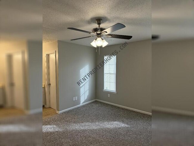 Building Photo - 602 Timber Hill Dr