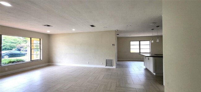 Building Photo - 1444 SW 32nd Ct