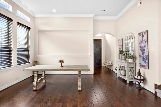 Building Photo - 13204 Leighton Gardens Dr