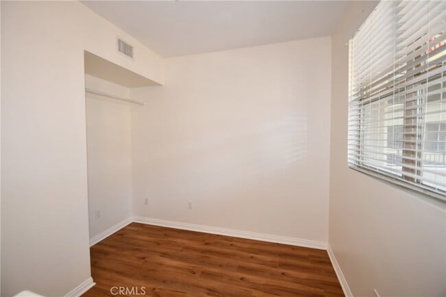 Building Photo - 2742 Cabrillo Ave