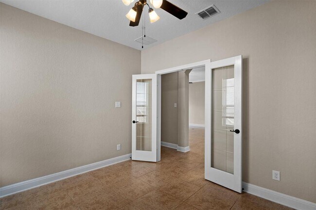 Building Photo - 229 Fritz Way
