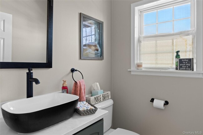 Building Photo - 65 N Ocean Ave