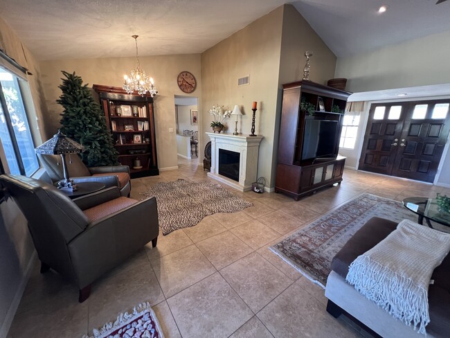 Sitting Area - 1801 Leisure World