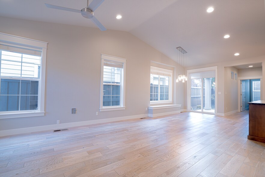 Cadence Cottages-52.jpg - Cadence Cottages at Paramount