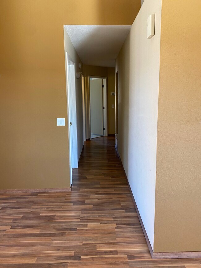 Building Photo - 7940 E Constant Pl