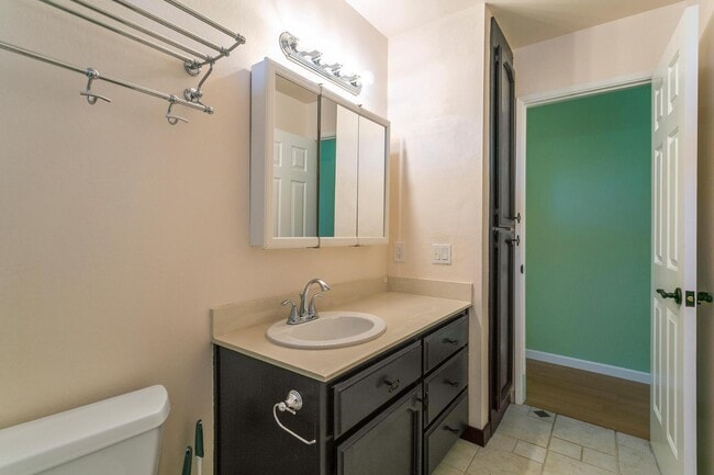 Building Photo - 14965 Dark Star Ct