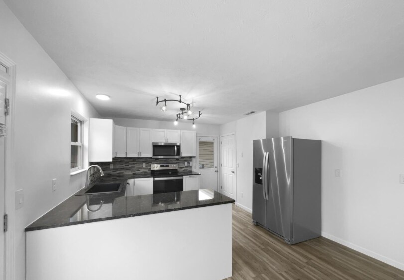 Building Photo - 9432 Deer Walk Ct