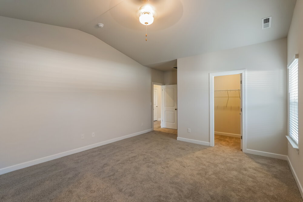 Building Photo - 3451 Quintana Dr