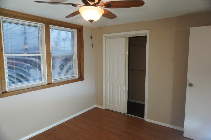 Building Photo - 7956 Eastdale Rd