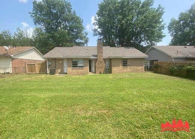 Building Photo - 8743 Greenbrook Pkwy