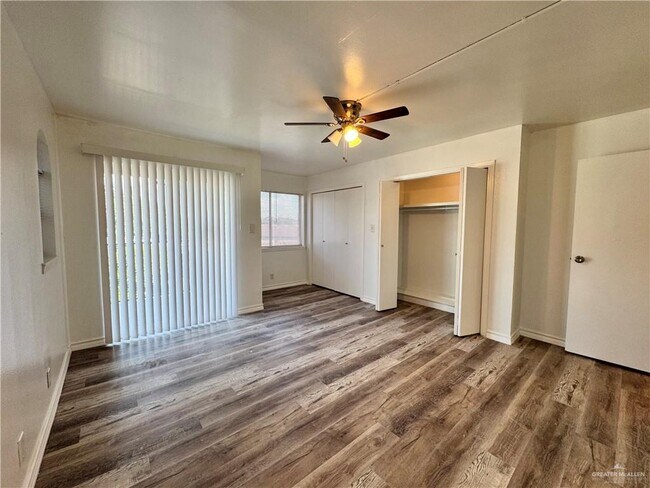 Building Photo - 15 Highland Park Ave