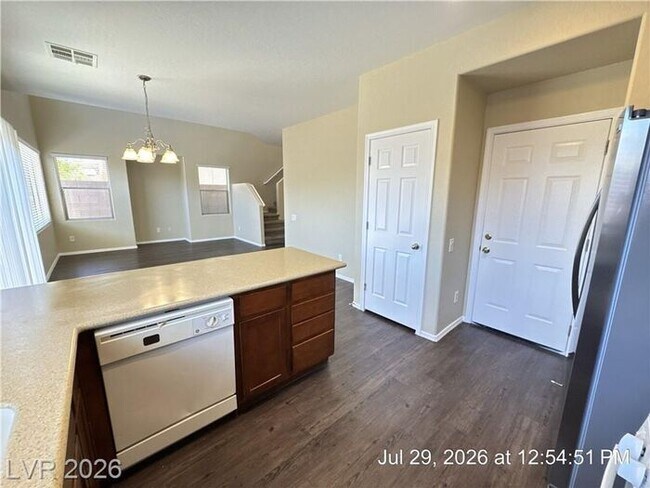 Building Photo - Gated Home with Open Floor Plan, Walk-In Closet & Resort Amenities