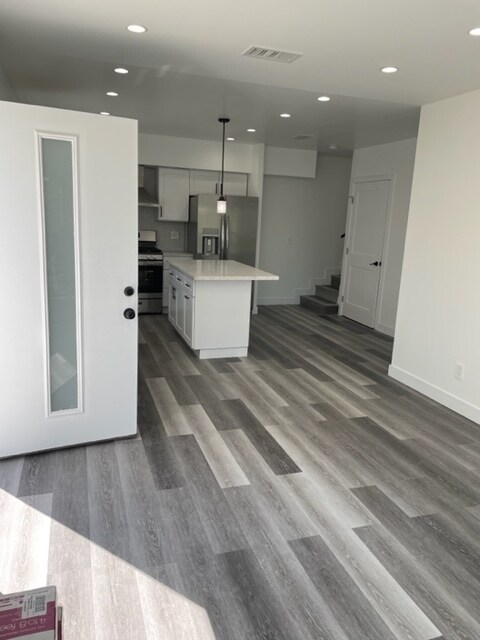 Building Photo - 20811 Tiara St