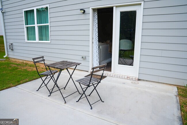 Building Photo - 3156 Ellenton Dr