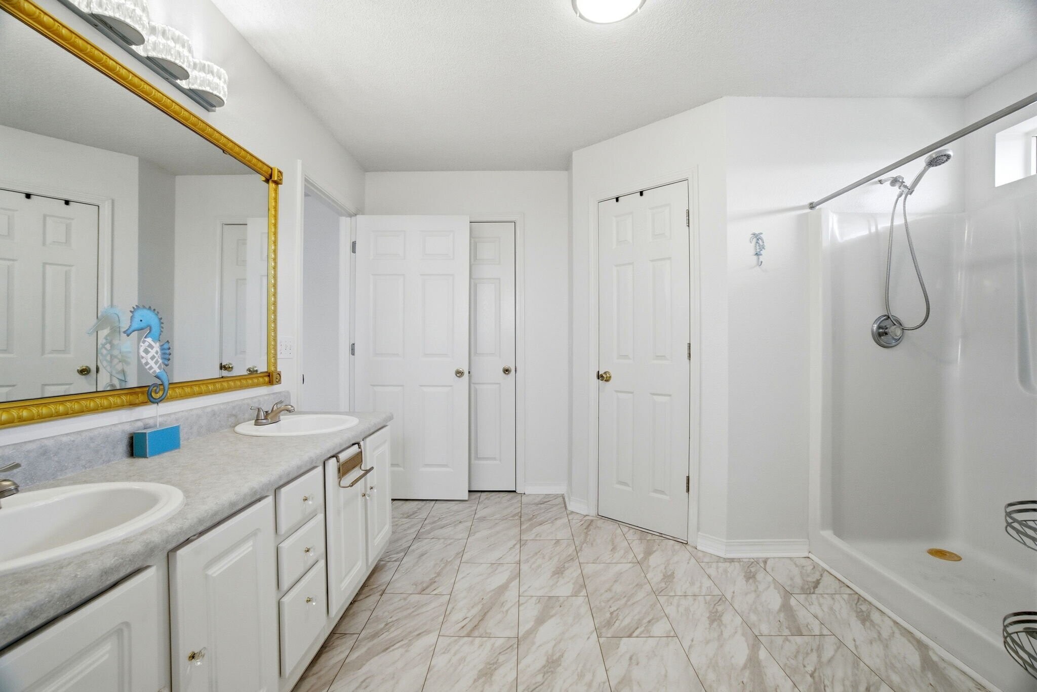 Building Photo - 3315 Bauer Rd