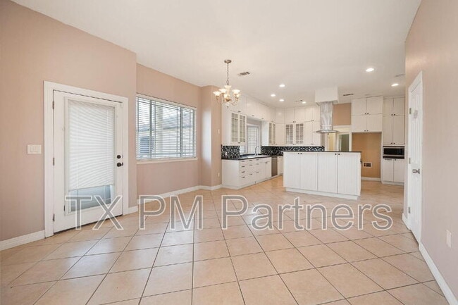 Building Photo - 13819 Lakeview Meadow Dr