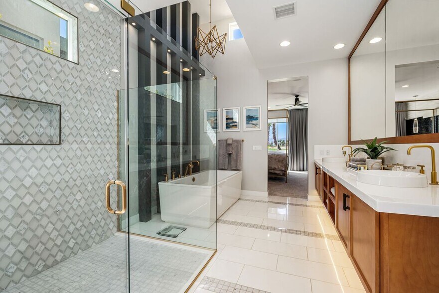 Building Photo - 4138 Indigo St