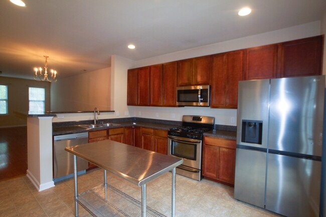Building Photo - 136 Dove Cottage Ln