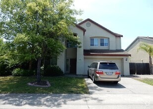 Building Photo - 104 Vierra Cir