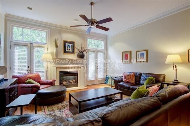 Building Photo - 2675 Rivers Edge Dr NE