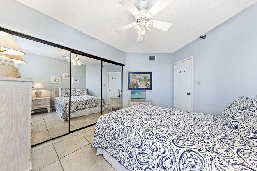 Building Photo - 24900 Perdido Beach Blvd