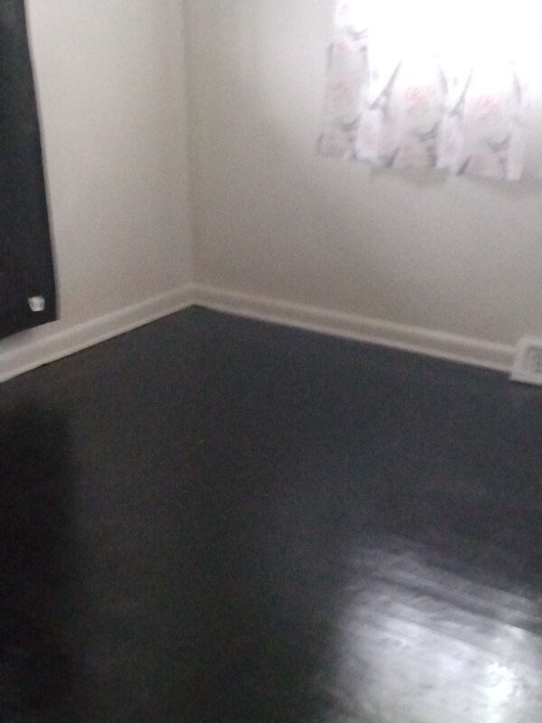 Building Photo - 157 Mertland Ave