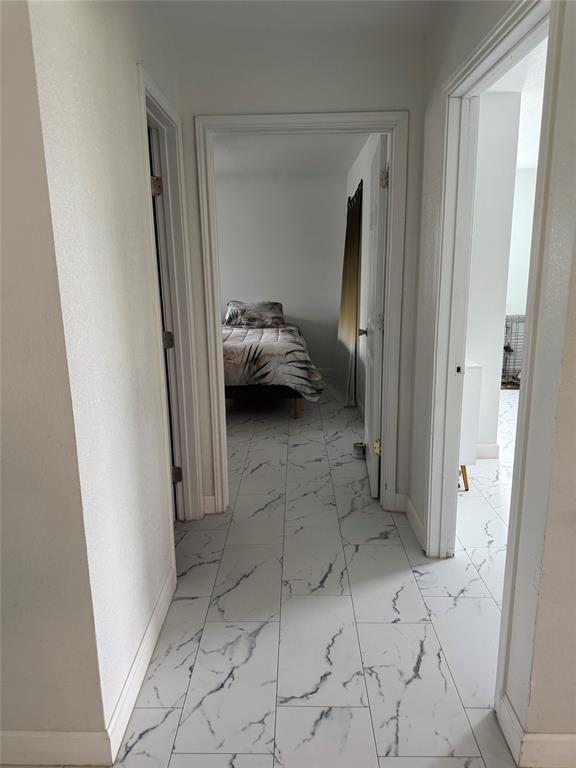 Building Photo - 968 Red Town Rd