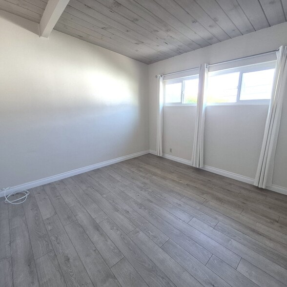 Building Photo - 312 Avenida Cabrillo