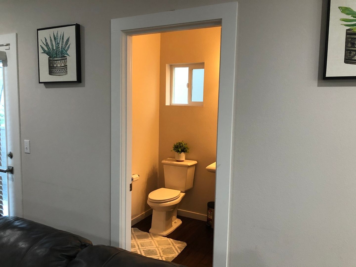 Building Photo - Beautiful Modern Bothell Home with Stunning Views