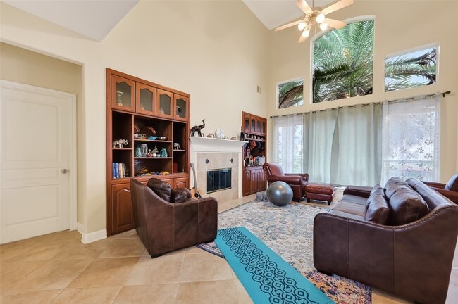 Building Photo - 14419 Manorbier Ln