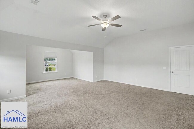 Building Photo - 188 Sunflower Cir NE