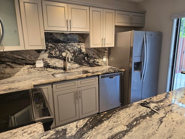 Building Photo - 1480 Masters Cir